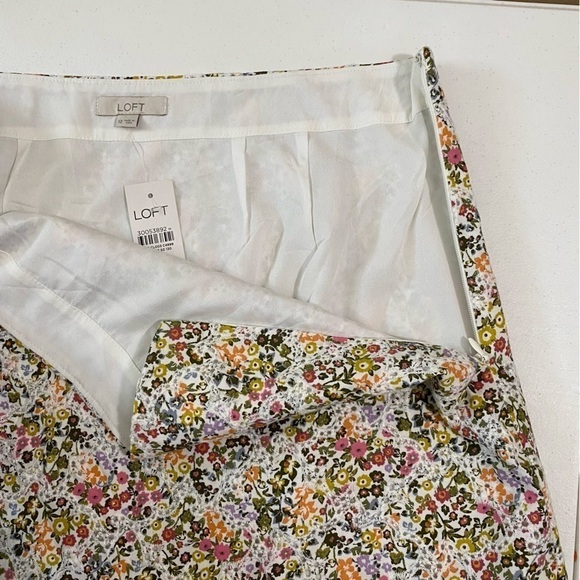 Loft Womens Floral skirt size 12 - Picture 4 of 9